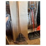 2-LEAF RAKES