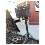 HEAVY DUTY ENGINE STAND