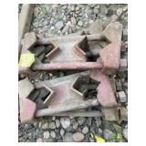 5-SPREADERS FOR 2 1/4" TOOL BAR
