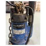 LITTLE GIANT SUBMERSIBLE PUMP  WORKS