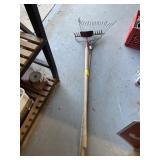 LEAF RAKE, GARDEN RAKE, HOE