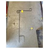 GARDEN FLAG HOLDER