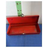 METAL BOX 11" X 4" X 1.5"