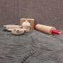 Robyn's Attic Online Auction 110