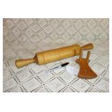 DECORATIVE WALL HANGING ROLLING PIN W/ M