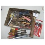 BOX LOT: STANLEY WOOD CHISELS, SCRAPERS,...