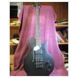 DEAN EVO XM BASS GUITAR - GOOD SHAPE