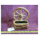 MCCOY WAGON WHEEL W/ COW SKULL + WHIP PLANTER - GC