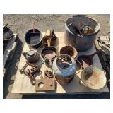 Assorted Vintage Kitchen Items