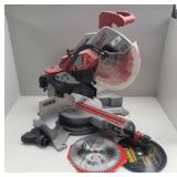 Milwaukee Sliding Compound Miter Saw