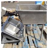 (2) Stainless Steel Sinks, Deep Sink, Baskets