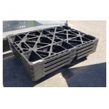 (4) Plastic Pallets