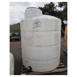 1,000-Gallon Vertical Poly Tank