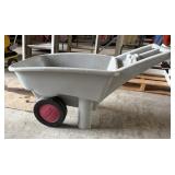 Rubbermaid Garden Cart