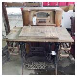 Vintage Radio & Sewing Machine