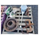 Vintage Seeder, Chicken Feeder, Peevee