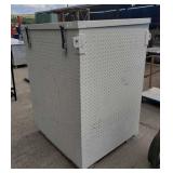 Diamond Plate Box