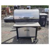 Smoke Hollow Smoker