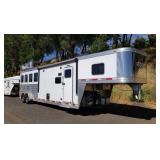 Exiss Living Quarter Horse Trailer