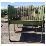 Powder River Horse Feeder