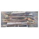 (35) Assorted Bent T-Posts
