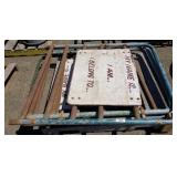(4) Stall Gates