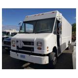 2000 Freightliner Utilimaster Box Van