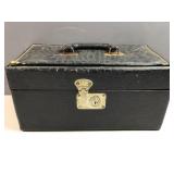 vintage black vinyl carrying case for 8 track