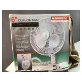 Windmere 6ï¿½ Clip-On Fan
