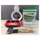 Kitchen wear including sales spinner and wooden