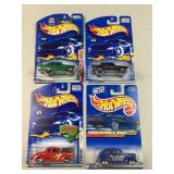 (4) hot wheels