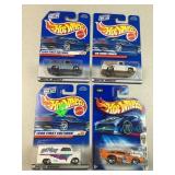 (4) hot wheels