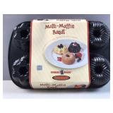 Nordic Ware Multi-Muffin Bundt Pan