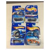 (4) Hot wheels