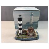 Harbour Lights collectible figurine depicting the