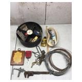 Organizer & contents