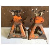 pair of jack stands