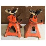 pair of jack stands