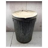 Galvanized trash can w lid
