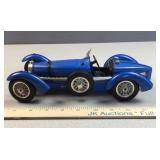 1:18 scale die-cast model of a 1934 Bugatti Type