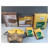 Various sized bubble mailers and file pockets