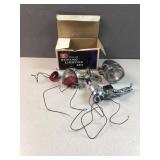 Tung Lin bicycle lights and friction generator