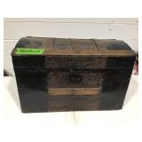 Vintage dome top trunk