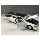 1999 lincoln town car stretch limousine Sun Star