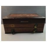 Wood 3 drawer storage chest
