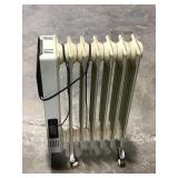 vintage Welbilt electric portable space heater