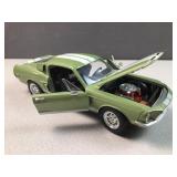 Road Legends 1/18 die cast car