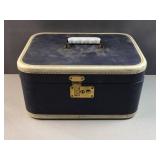 Vanity luggage piece