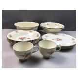 Household Institue Priscella Brand table service