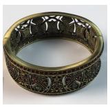 Heidi Daus Byzantine Beauty Crystal bangle
